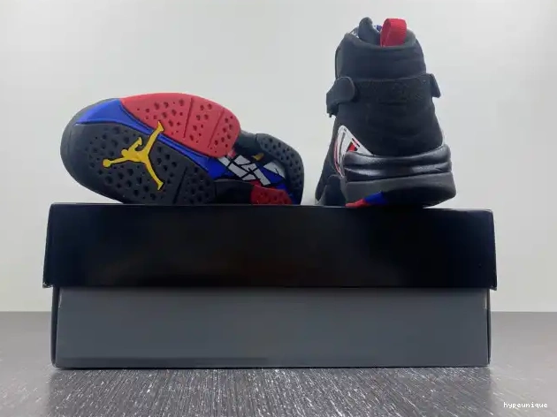 HYPE Playoffs 8 305381-062 Air Jordan 0530